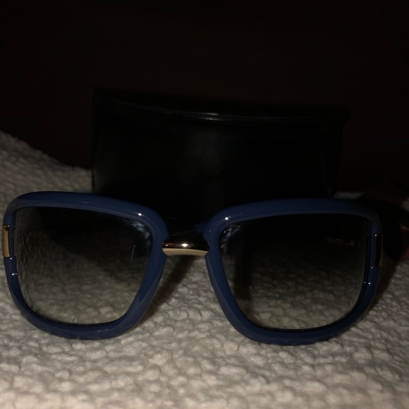 Gucci Blue Sunglasses w Gold Detailing ✨